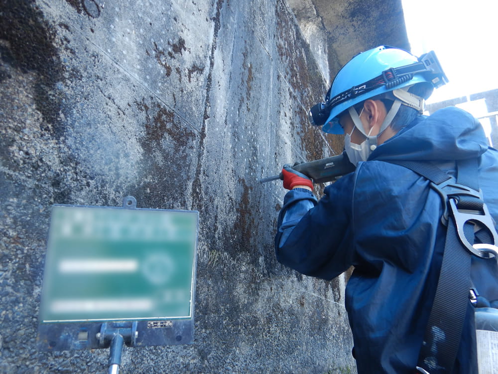 コンクリートの非破壊検査、詳細調査