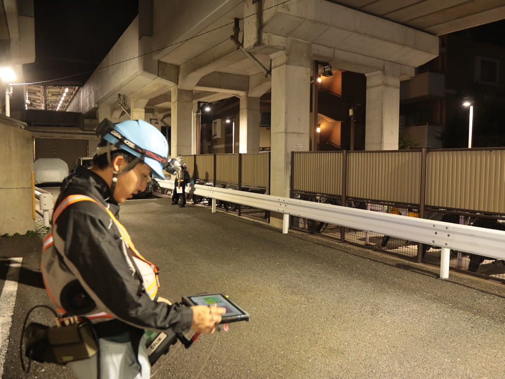 赤外線法による橋梁のうき調査（赤外線調査トータルサポートシステム JシステムEvolution）